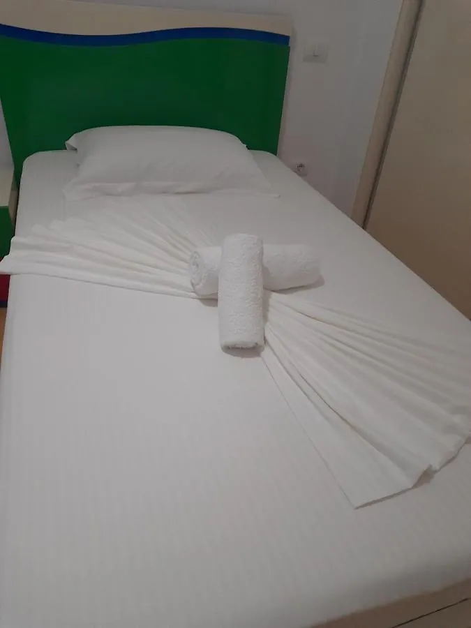 Ersel Apartment Sarandë